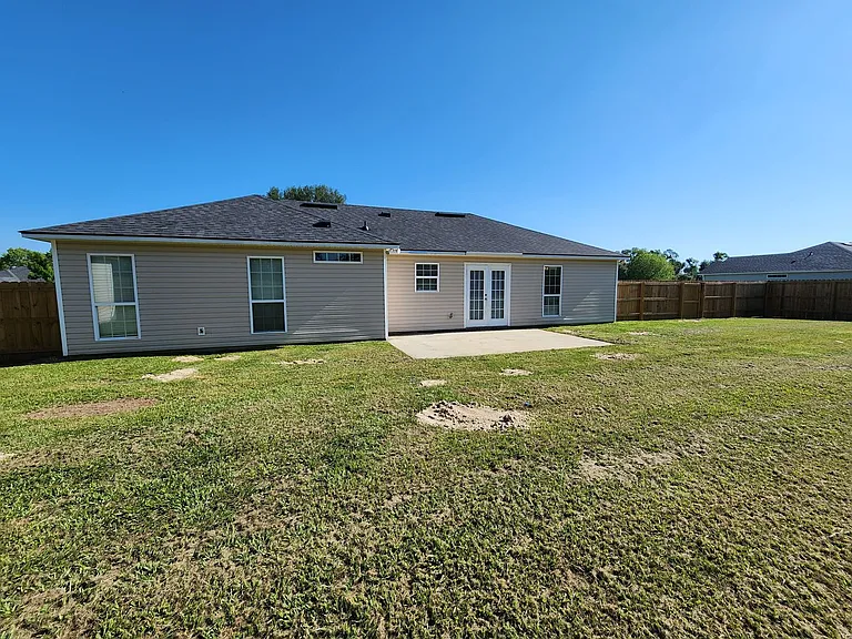 36 Eleanor Pl — Photo 13