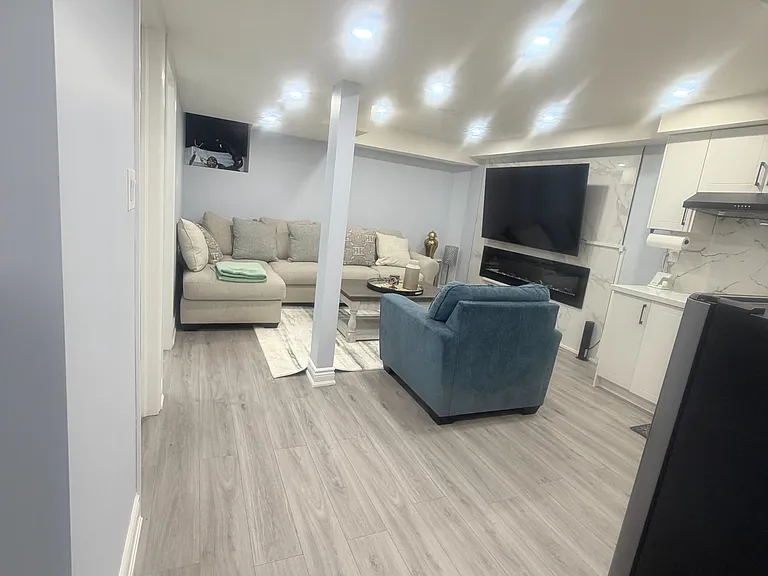 259 Robert Parkinson Dr — Photo 1