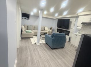 259 Robert Parkinson Dr, Brampton, ON L7A3Y1