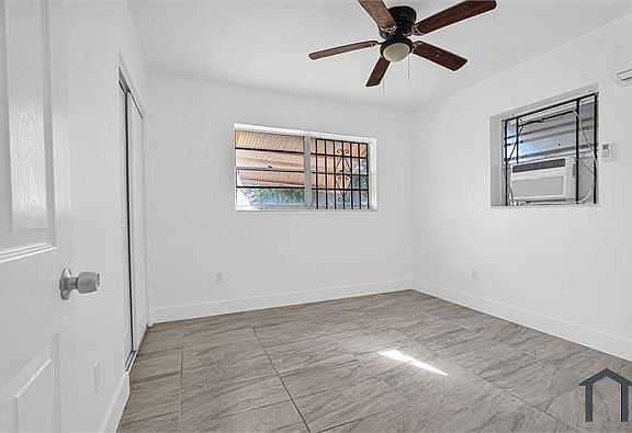 5th image of 14600 NE 14th Ave #2
