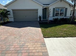 20257 Camino Torcido Loop, North Fort Myers, FL 33917