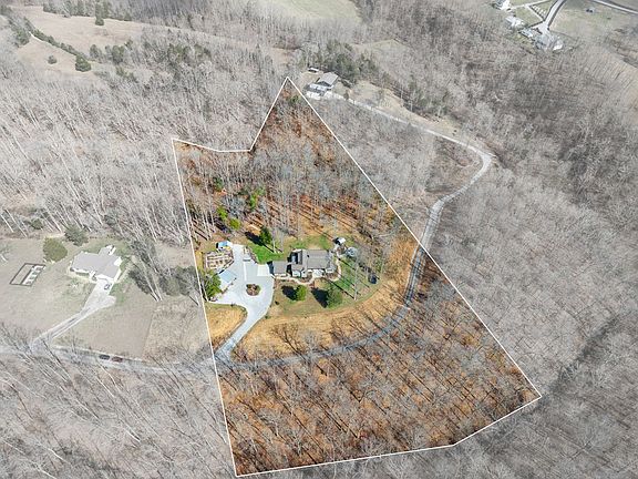 2nd image of 8012 Poplar Ridge Ln