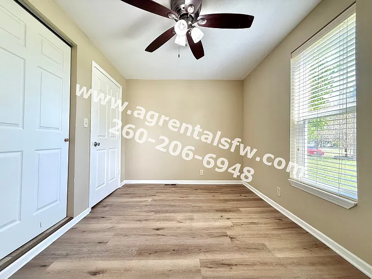 337 Lincoln St — Photo 8