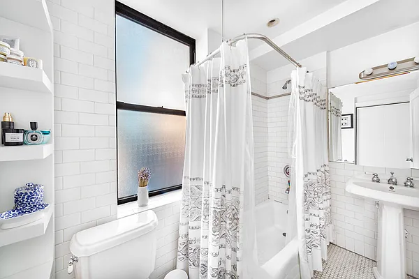 Sold by Douglas Elliman | media 13