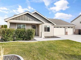 5209 Tigue Ct, Pasco, WA 99301
