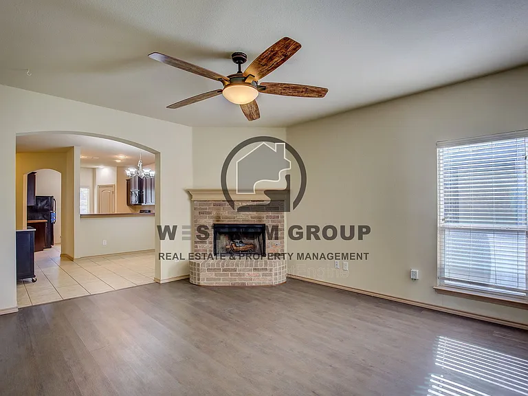 10953 Caldwell Ln — Photo 8