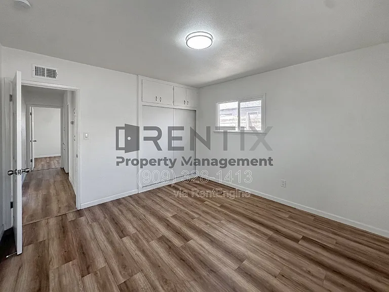 7205 Osbun Rd — Photo 16