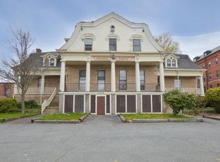 1049 Pleasant St APT 3, New Bedford, MA 02740