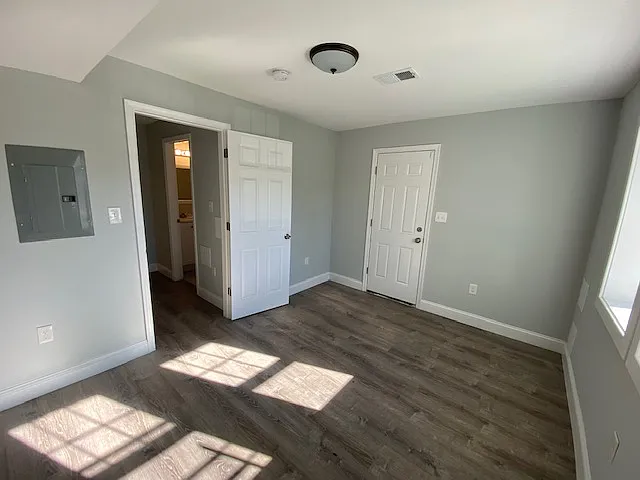 4500 Frederick Ave — Photo 14