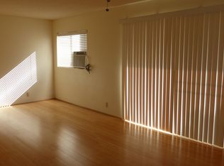 94-749 Paaono St APT E3, Waipahu, HI 96797