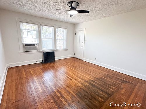3rd image of 1831 Courtland Ave APT 14