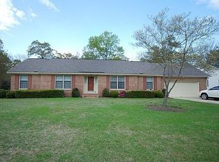 829 Eleanor Dr, Florence, SC 29505