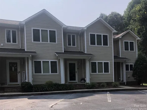 3253 White Oak Ct #J7, Claremont, NC 28610