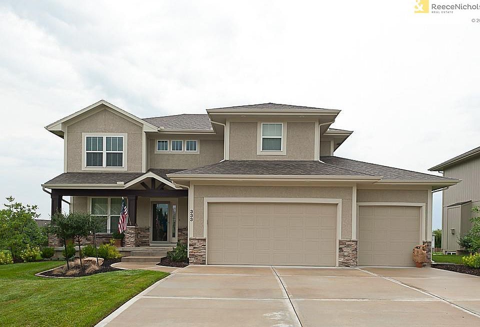 1st image of 333 SE Golden Ln