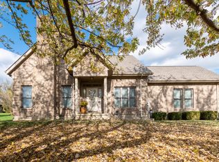 1008 Tioga Ct, Springfield, OH 45502