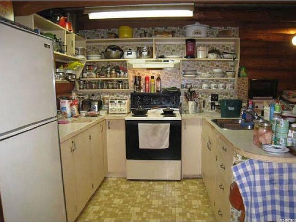 3rd image of 3337 Egremont Rd