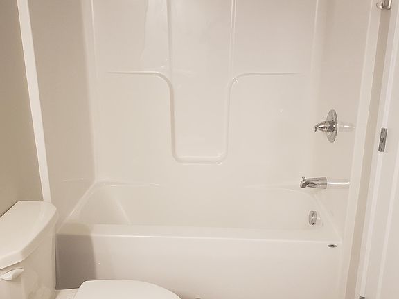 3rd image of 2740 Eastern Ave SE #1