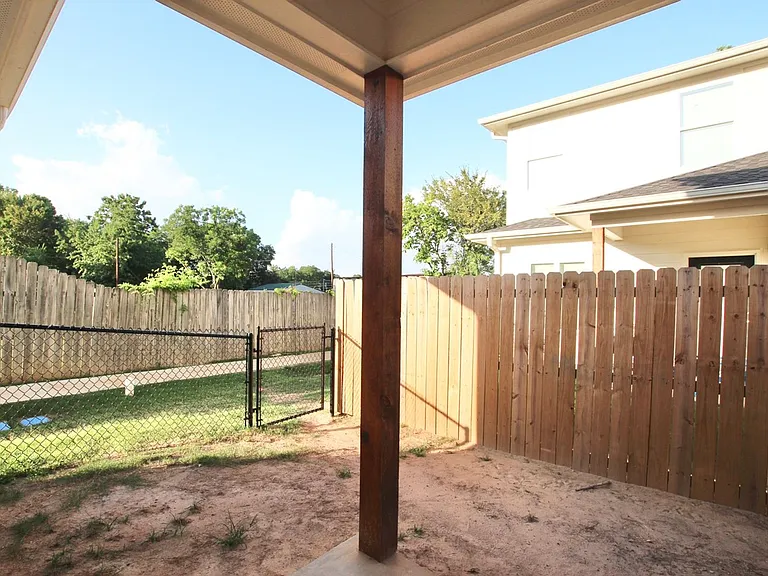 Garden Square — Photo 45