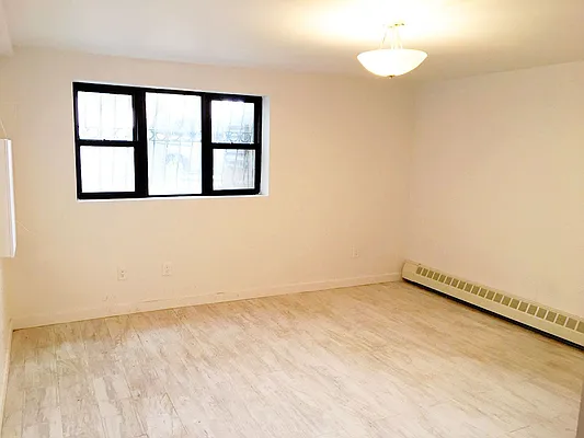 Rented by Capri Jet Realty Corp | media 29