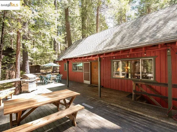 24929 E Jordan Way, Long Barn, CA 95335