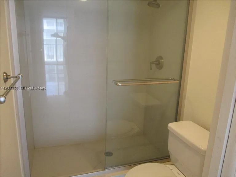 1865 Brickell Ave — Photo 14