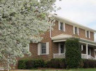 222 Ellenburg Ln, Greeneville, TN 37745