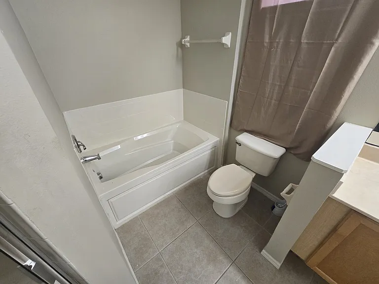 204 SW Coconut Key Way — Photo 17