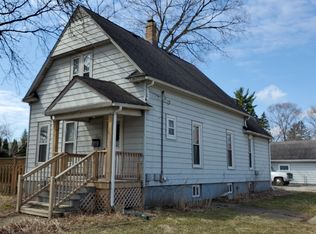 362 N Liberty St, Elgin, IL 60120
