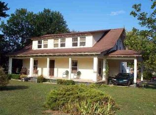 601 3rd St, Hazel, KY 42049