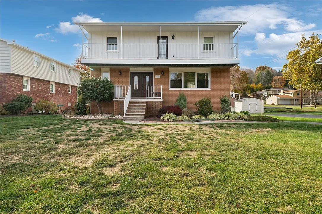 5 Tanglewood Dr photo 1