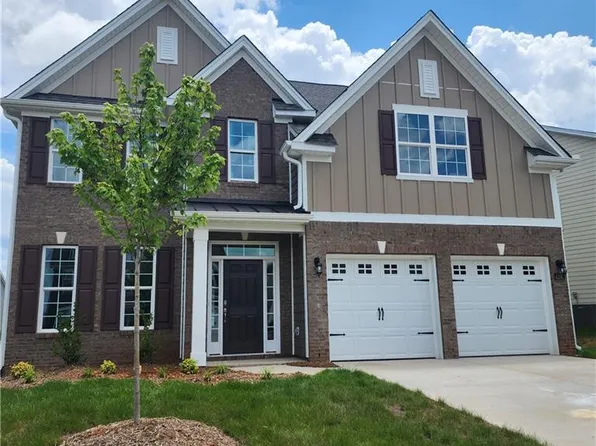 4230 Toucan Trl, High Point, NC 27265