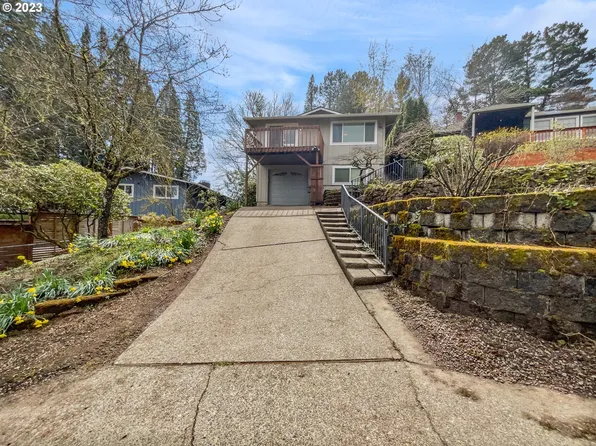 3710 SW Iowa St, Portland, OR 97221