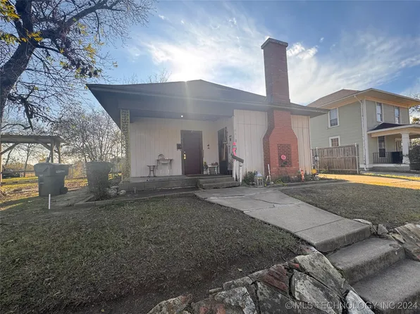 118 4th Ave NW, Ardmore, OK 73401