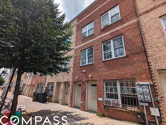 Rented by Compass | media 13