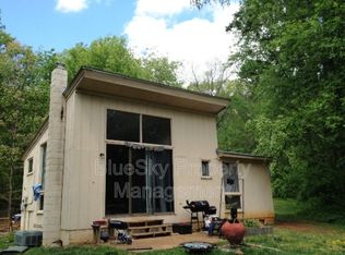 1461 Shepards Hill Pl, Charlottesville, VA 22903