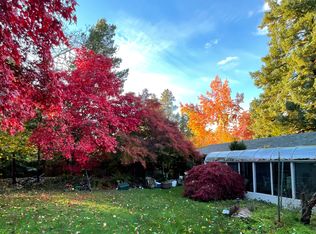 6110 SW Burma Rd, Lake Oswego, OR 97035