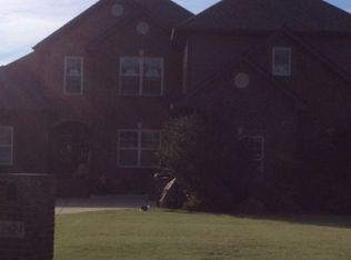 2824 Summerwind Dr SE, Decatur, AL 35603