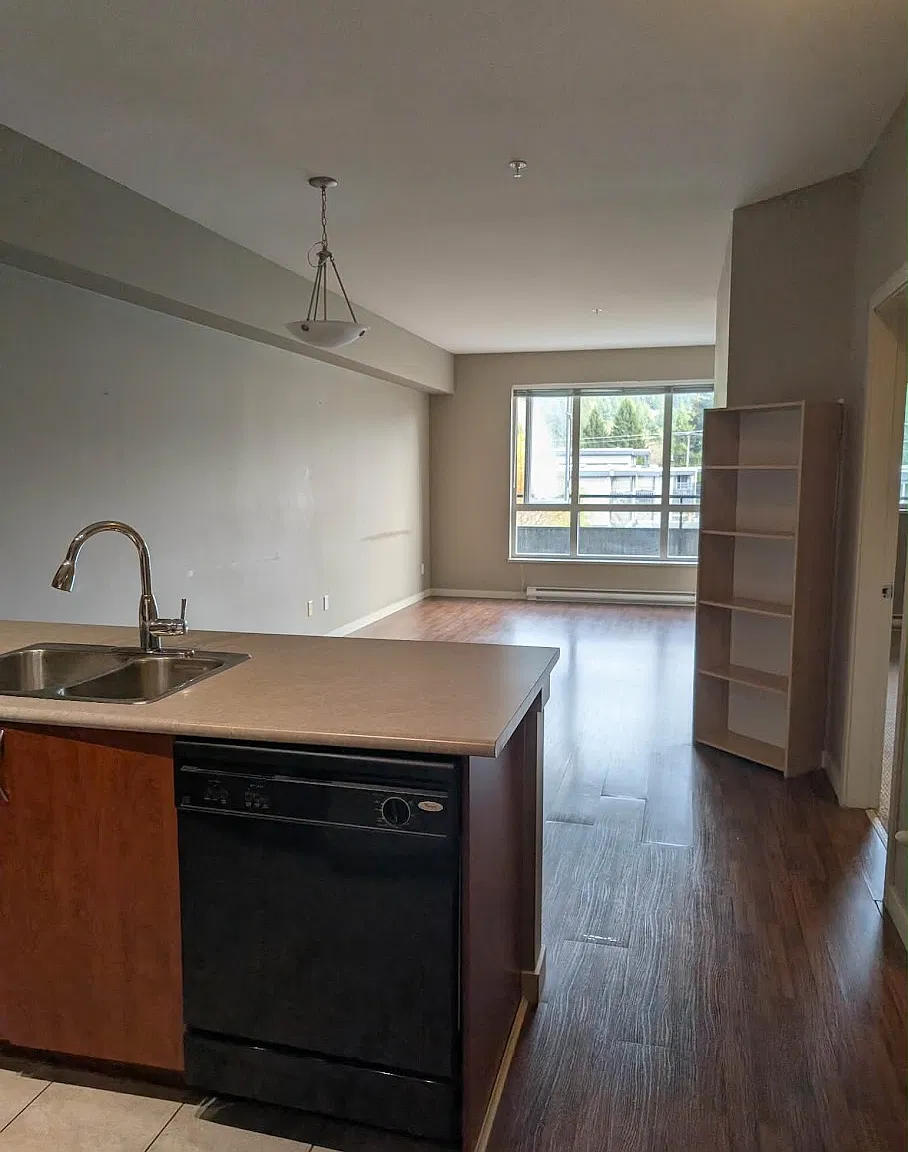 2 bed, 950 sqft, $2,750 — Photo 4
