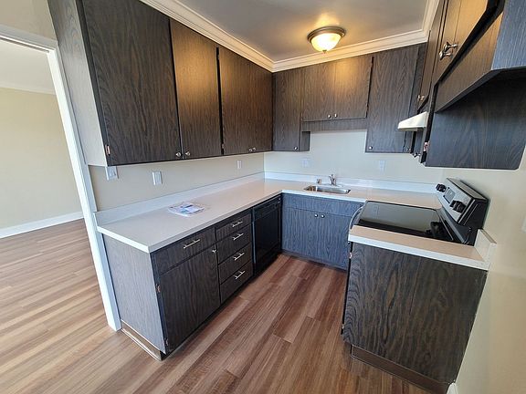 2nd image of 299 Arguello Blvd APT 303