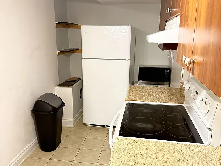 3304 Sunlight St #BASEMENT — Photo 3