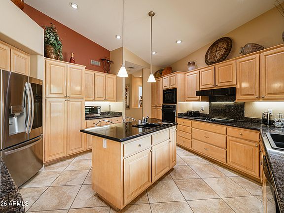 3rd image of 2329 E HATCHER Road