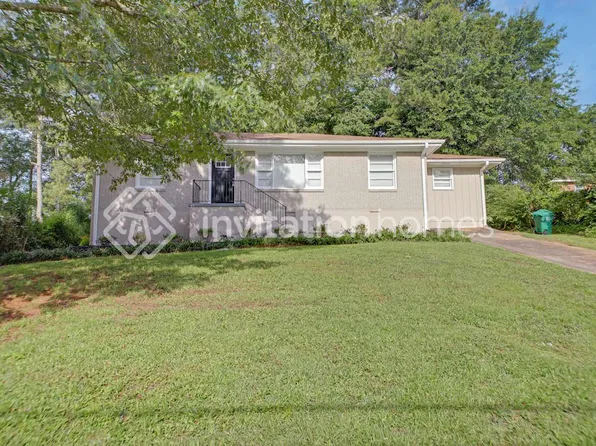 2159 Holly Hill Dr, Decatur, GA 30032
