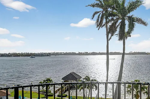 8200 Lakeshore Dr #5070 Photo 1