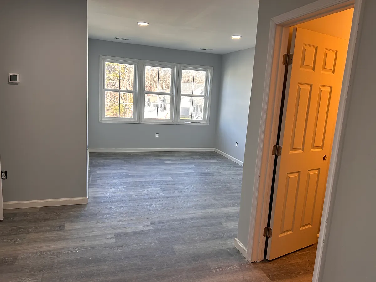 Building Photo - 11801 Rydal Way