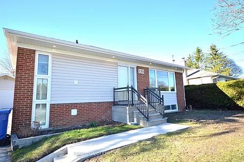 139 Queen St #MAIN FLOOR Photo 1