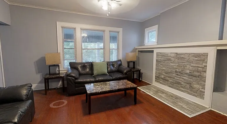 1322 Madison St #22 — Photo 2