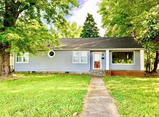 130 Jackson St, Lawrenceburg, TN 38464
