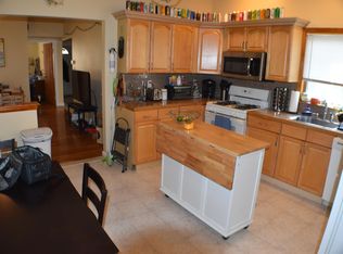 188 Chestnut St #1, Waltham, MA 02453