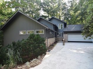 2029 Manila Bay Ln, Tega Cay, SC 29708