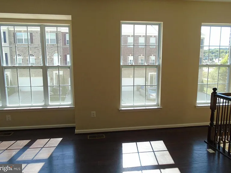 7886 River Rock Way — Photo 5